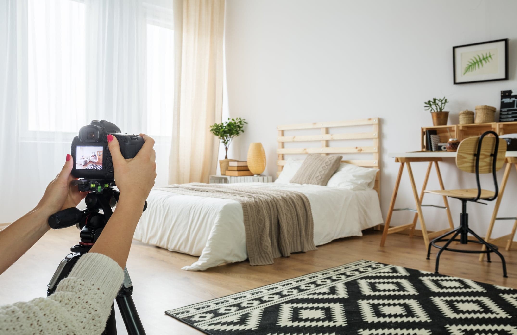 BLIKKFANG: Profesjonelle fotografer ser rommet gjennom kjøpernes øyne og vet nøyaktig hvilke bilder som fanger interessen deres.