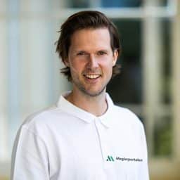 Øystein, Meglerportalen